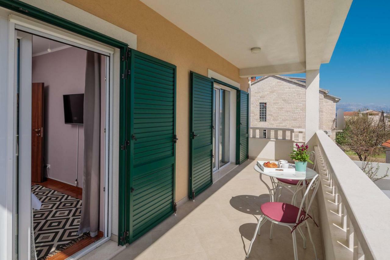 Villa Rosa Ventorum With Private Pool Near Split Kaštela Exterior foto